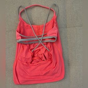 Lululemon workout top
